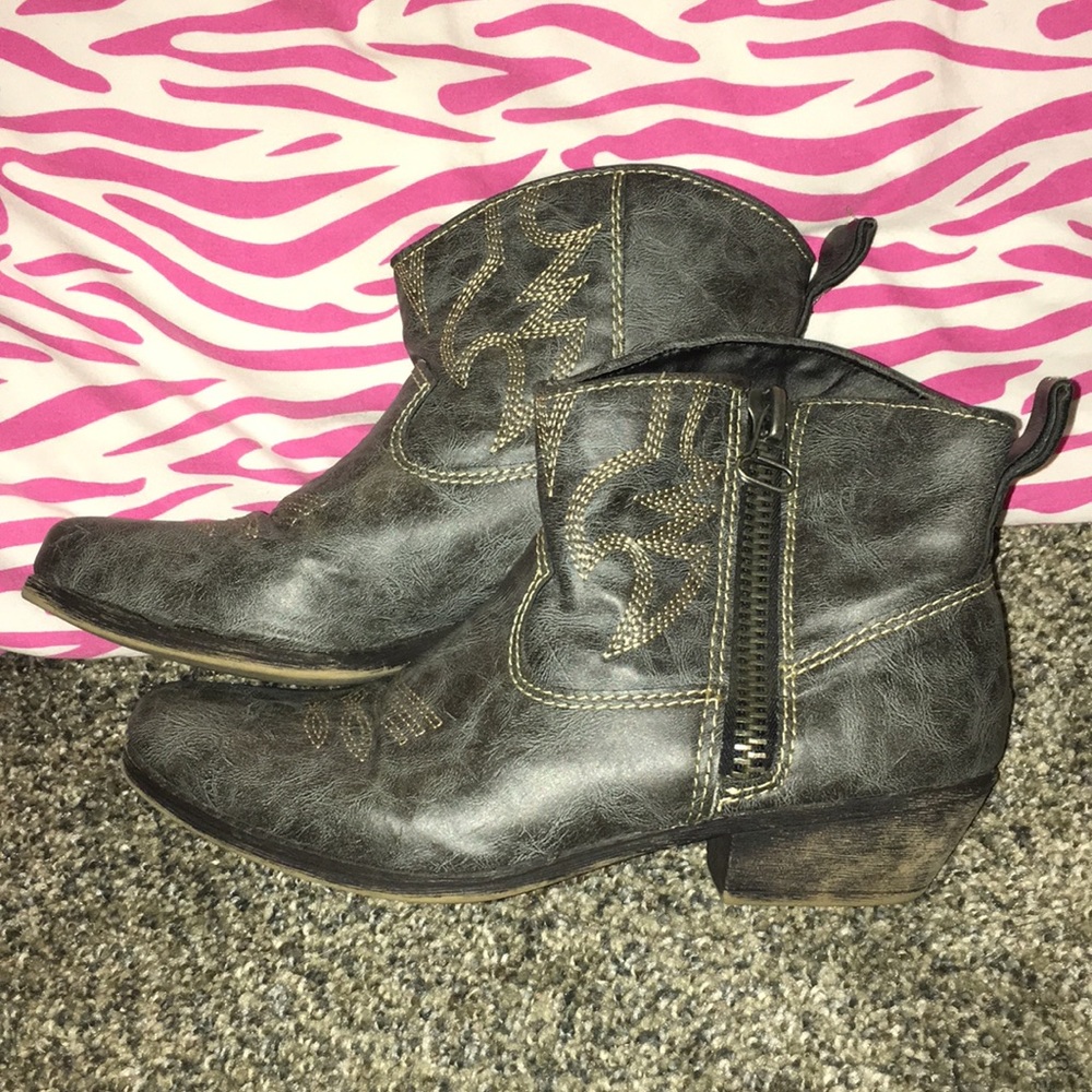 Grey Leather Boots